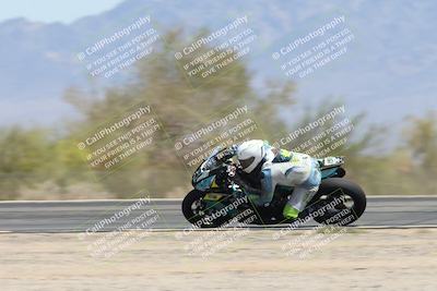 media/Apr-20-2025-CVMA (Sun) [[39090e8767]]/Race 9-Formula LW Twins Shootout/